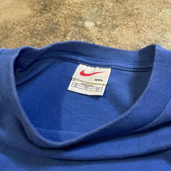 nike 1990s vintage blue embroidered white swoosh short sleeve t shirt - Picture 3 of 7